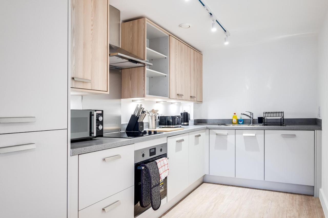 Ebra Stays - Choice Of 2 Or 3 Individual Beds - Luxury New Build Apartment ✪ City Centre, Digbeth ✓ Smart Tv'S & Large Corner Sofa - Μπέρμιγχαμ Εξωτερικό φωτογραφία