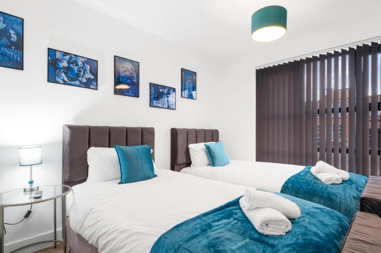 Ebra Stays - Choice Of 2 Or 3 Individual Beds - Luxury New Build Apartment ✪ City Centre, Digbeth ✓ Smart Tv'S & Large Corner Sofa - Μπέρμιγχαμ Εξωτερικό φωτογραφία